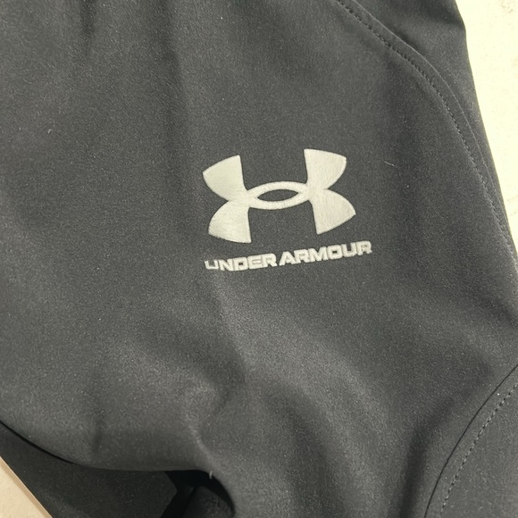 Boys' UA Unstoppable Tapered Pants. YMD. - Picture 5 of 6